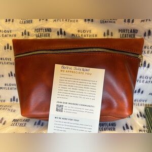 Portland Leather Extra Large Rosso Classic Make Up Bag